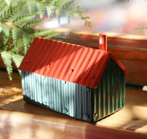 Hooker Hut - Hooker Valley, Aoraki Mount Cook (Plain Orange Roof Option)